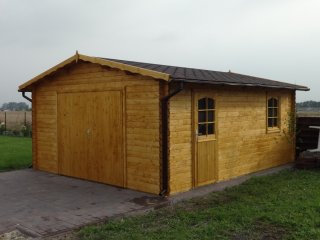 Drewniane garaże ogrodowe 